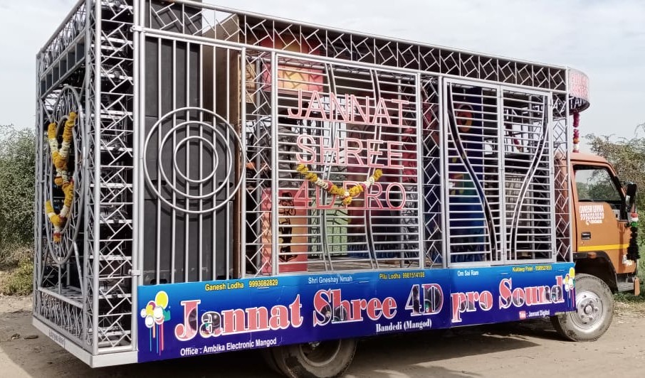 jokes on friends in english